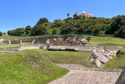 1 day in Puebla and Cholula in private tour from Mexico city - The trip into Puebla: colonial streets and quick orientation