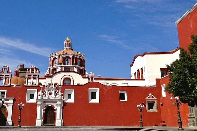 All-Day Cholula & Puebla Tour from Mexico City - Capilla del Rosario at Templo de Santo Domingo: another church stop, different vibe