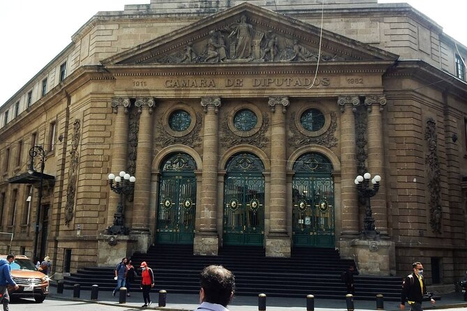 Architecture and History of Mexico City - Small Groups - Palacio de Bellas Artes: how art, politics, and architecture meet