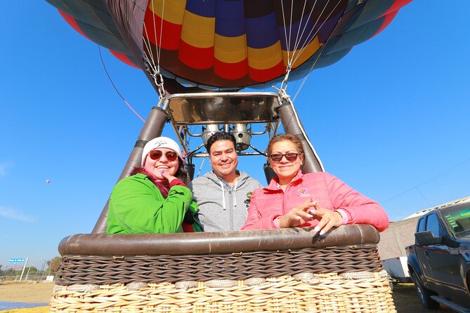 Balloon flight + Breakfast + Pyramids + Transportation (Optional) - Pyramids of the Sun and Moon: Seeing the Scale Up Close