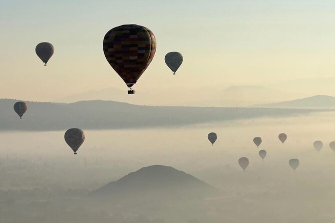 Balloon flight + Breakfast + Transportation from CDMX (SMALL GROUP) - Breakfast Inside La Cueva Xibalba: Eating Underground Near the Pyramids