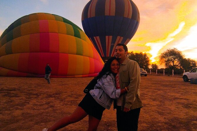 Balloon flight experience to Teotihuacan Pyramids - Hotel pickup and the balloon park morning routine