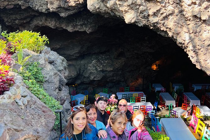 Balloon Flight with Tour of The Grotto and Guided Pyramid Tour - Comfort and Included Perks That Matter in an 8-Hour Day