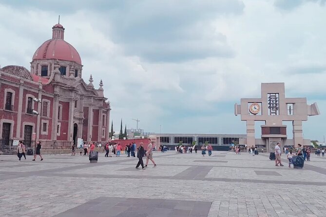 Basilica of Guadalupe. Mexico City. Walking tour - Guadalupe Walk: what you’re really doing in about two hours