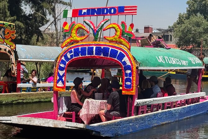 Boat Tour in Mexico City and Mezcal Fiesta with Food and ∞Drinks - Xochimilco Party Boat and Mezcal Fiesta: The real vibe