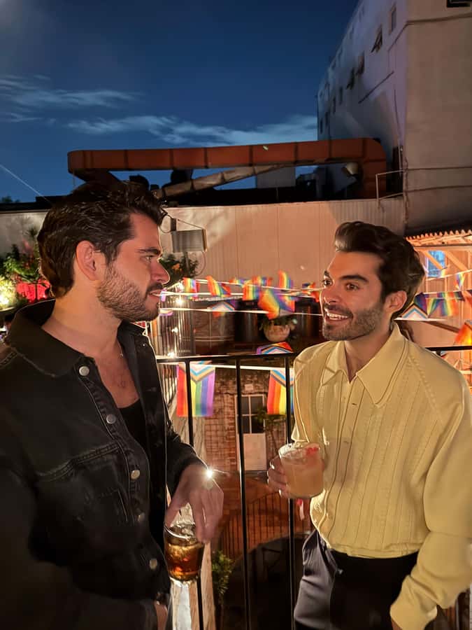 CDMX LGBT Tour: 3 Clubs + Drinks + Ride + Host - Stop 1 and Stop 2: The Two 1.5-Hour Venue Blocks