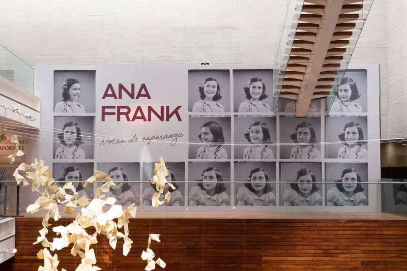 CDMX: Museum of Memory and Tolerance - Anne Frank (Entrance ticket) - The exhibition experience: photos, rooms, and a thoughtful pace