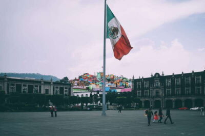 CDMX: Neighborhoods Contrasts Private Tour - Teleferico Santa Marta to Cablebús: the ride with views of houses and mountains