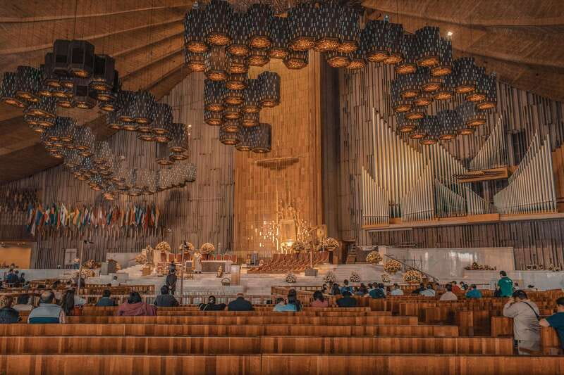 CDMX: Tour of the ruins of Teotihuacan, Tlatelolco, and Guadalupe - Teotihuacan: pyramids, Avenue of the Dead, and smart photo timing