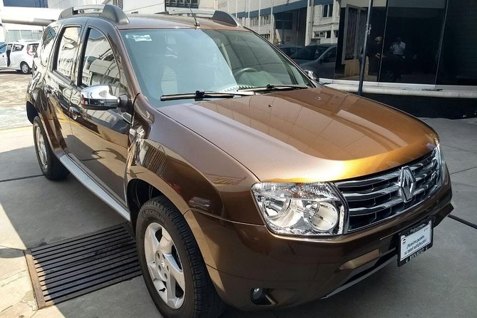 CDMX Transportation. Airport - Round trip. - Comfort Inside the Vehicle: Air Conditioning and Water You Actually Want
