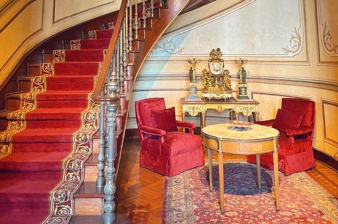 Chapultepec Castle & Anthropology Museum Prívate Tour - Bosque de Chapultepec: the walk to reset your eyes and legs