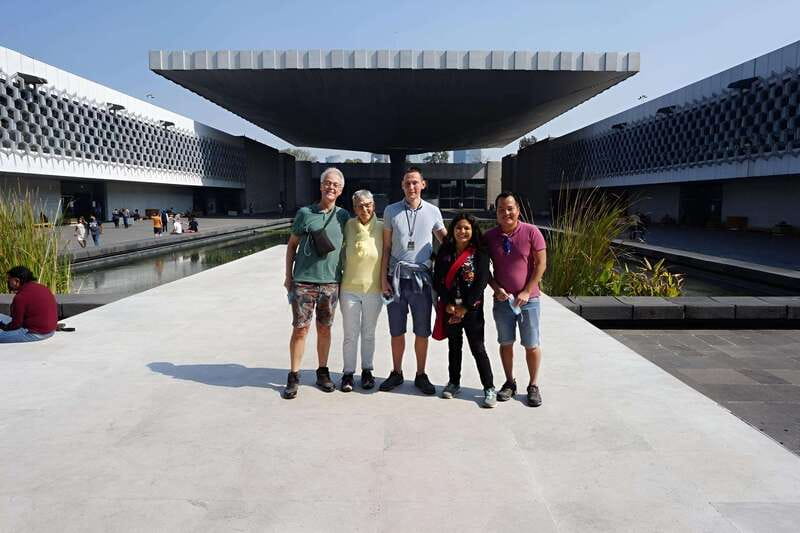 Chapultepec Museum: Plus Anthropology Museum Tour - The short walk through Chapultepec Park: a breather with purpose