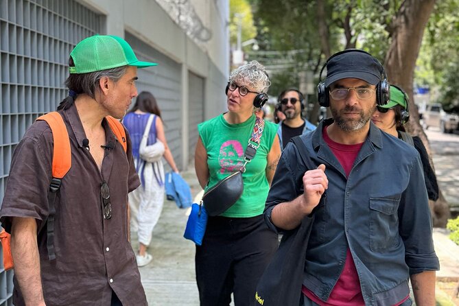 Colonia Roma Musical Walking Tour - Plaza Río de Janeiro: from “residential only” to services for everyone