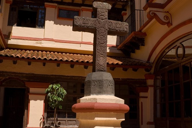 Coyoacán and Xochimilco including Frida Kahlo Museum - Guides: why your day can change based on who’s leading