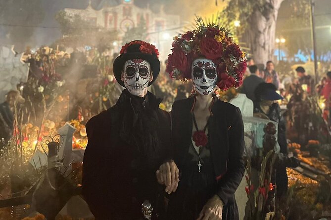 Day of the Dead in Mixquic Visit the Houses and Altars Pantheon - Transport and group size: smoother logistics than DIY
