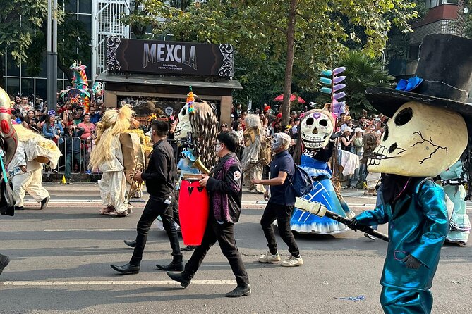Day of the Dead in Mixquic Visit the Houses and Altars Pantheon - Where you meet and how to get ready