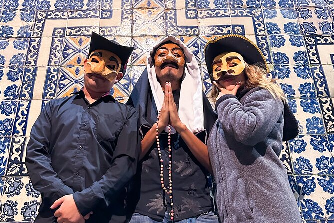 Day of the Dead, Legends & Ghosts Mystery tour - Stop 3: Plaza de la Constitución (El Zócalo) and the legend of the hanged dead