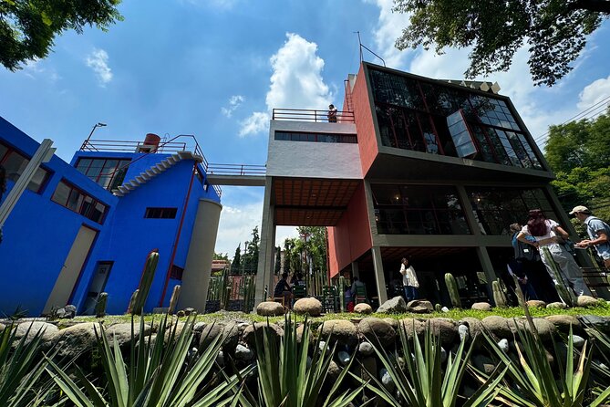 Diego Rivera Frida Kahlo Studio House Tour - Key things to notice before you go