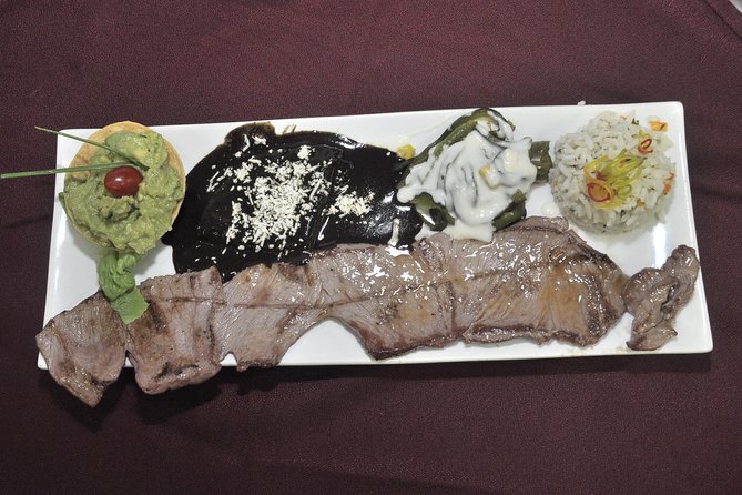 Dinner at the Revolving Bellini Restaurant in Mexico City - A revolving dinner is the easy win for Mexico City at night