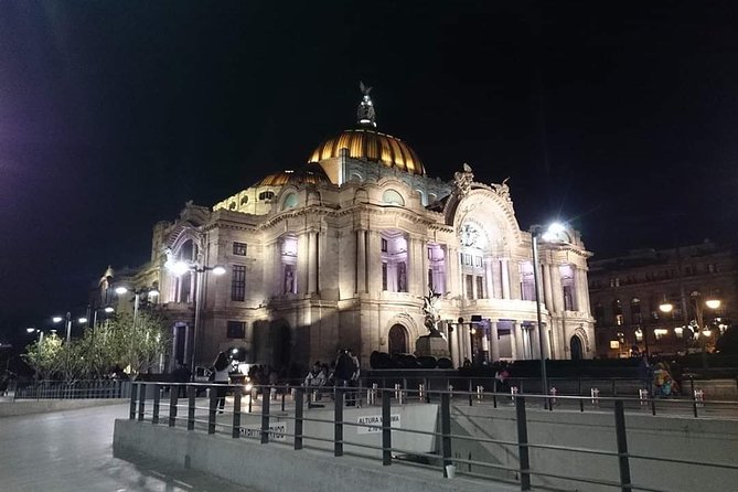 Discover Mexico City by Bike: Chapultepec to Downtown Tour! - Getting Real History from the Guide (Jose’s Style)