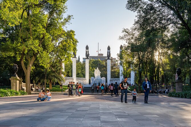 Discover Reforma & Chapultepec Park: Cable Car & Ferris Wheel - National Auditorium and ending at the Angel: closing the loop