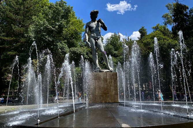Epic Condesa and Roma Norte Walking Tour - Condesa’s rooftop views, Madrid’s fountain copy, and a house full of art