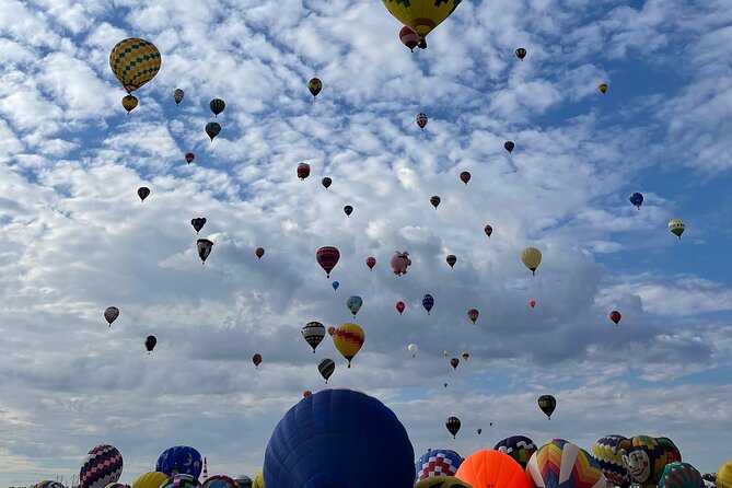 Eternal Experience Balloon flight over the Teotihuacan Pyramids - 5:00 am pickup, private group, and how to plan your morning