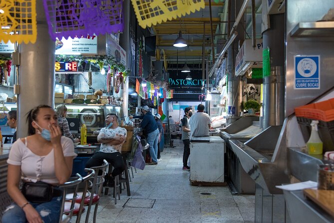 EXCLUSIVE MARKETS TOUR IN MEXICO CITY – Small Groups - The meeting point at La Ciudadela: what to expect before you start