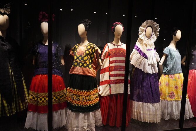 EXCLUSIVE TOUR Frida Kahlo, Coyoacan and Xochimilco - small groups - Quick, practical tips for getting the most out of each stop