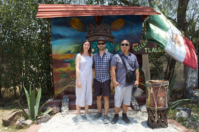 Exclusive Tour in Teotihuacan, Breakfast in the Cave and CDMX pick-up - Tlalocan crafts and tastings: agave maguey, minerals, and CDMX-style replicas