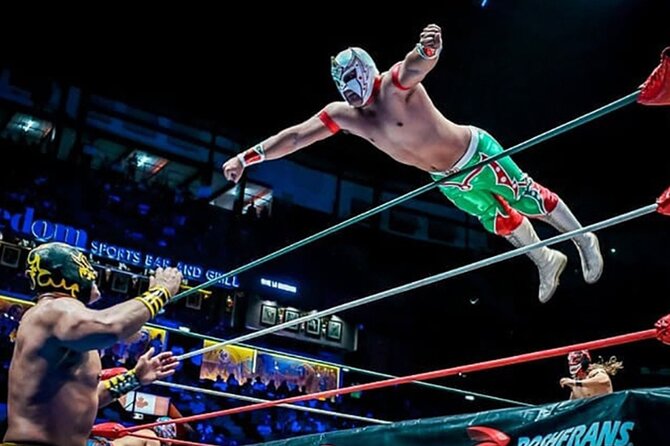 EXCLUSIVE TOUR Lucha Libre! - Small Groups - Learning From the One Real Problem Case: Don’t Wing the Meeting Point