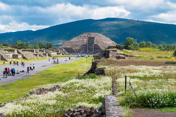 EXCLUSIVE TOUR Teotihuacán - Small Groups - The Real Schedule: From Hotel Pickup to 2 Hours on Site