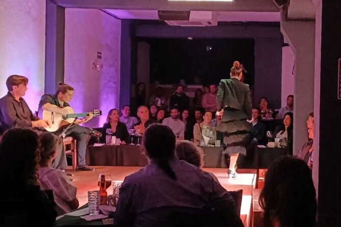 Flamenco Live Show and Dinner in Mexico City - Getting there smoothly: mobile tickets, ID, and public transportation