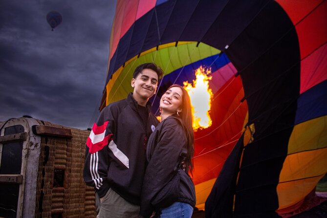 Flight + Transportation + Breakfast + Tour and Pyramid Ascent. - A 6:00 am Teotihuacan start that’s built around balloons