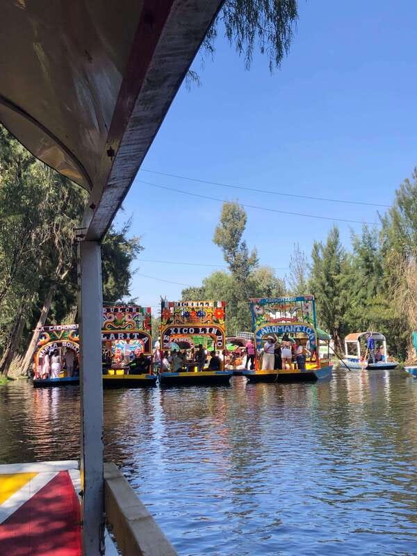 "Floating Party in Xochimilco: Canals, Tequila, and Tradition" - Finding the boat at Embarcadero Caltongo (and what to check first)