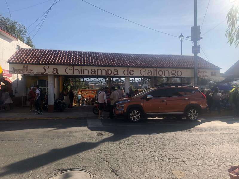 "Floating Party in Xochimilco: Canals, Tequila, and Tradition" - Food tasting and fruit: the included snacks you can count on