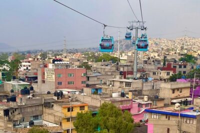 Fly over to the Unexplored Parts of CDMX by Cable Car - Meeting at Centro Histórico: easy to find, easy to start