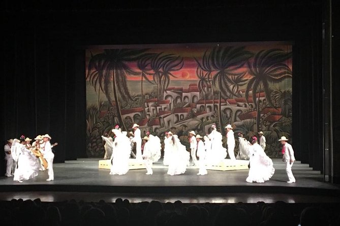 Folkloric Ballet in Mexico City - Practical tips for a better night at the theater