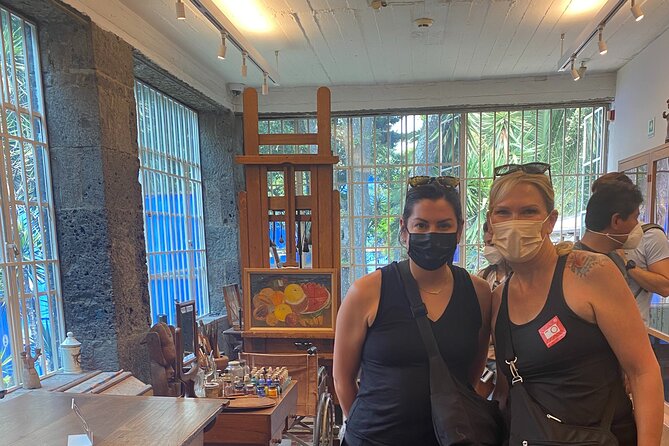 Frida Kahlo Museum Tour: A Journey Through Art and Legacy - Coyoacán sets the stage for Frida and Trotsky