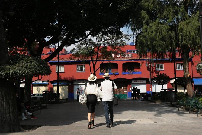 Frida's Heart Guided Biking Tour in Coyoacán - Key things to know before you ride