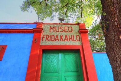 Frida's Heart Guided Biking Tour in Coyoacán - Stop 1 in Coyoacán barrios: gardens, churches, and the neighborhood vibe