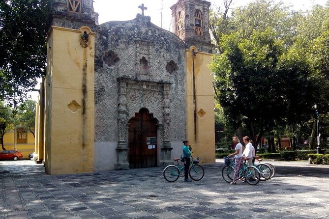 Frida's Heart Guided Biking Tour in Coyoacán - Snacks and bicycle use: what you’re really paying for at $88.01
