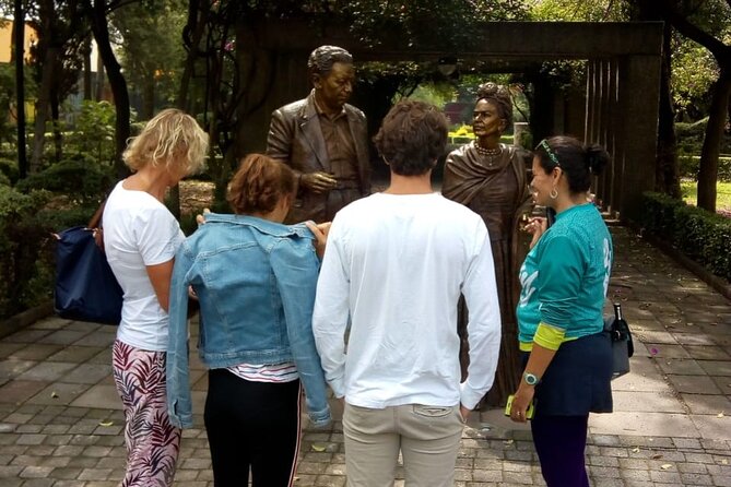 Frida's Heart Guided Biking Tour in Coyoacán - Pace, fitness, and the kind of traveler who’ll enjoy this most
