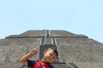 From cdmx: Teotihuacan and Basilica of Guadalupe all inclusive - Plaza de las Tres Culturas: a quick history lesson you can stand on