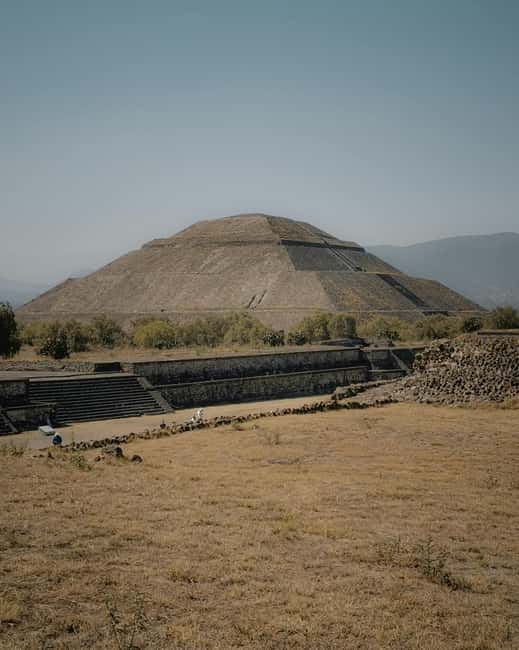 From Mexico City: Expedition with Early Access to Teotihuacan - The official-style “no commercial stops” promise: where it may blur