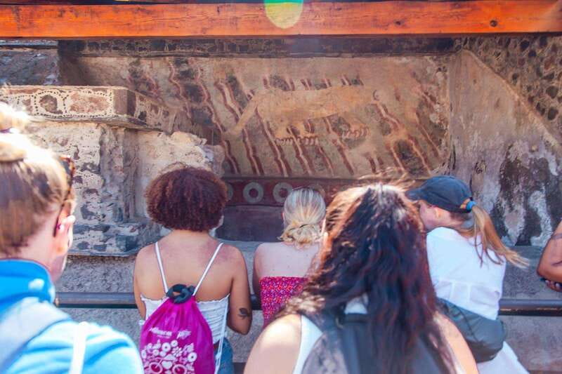 From Mexico City: Teotihuacan Pyramids and Bike Tour - Morning pickup and the ride out of Mexico City
