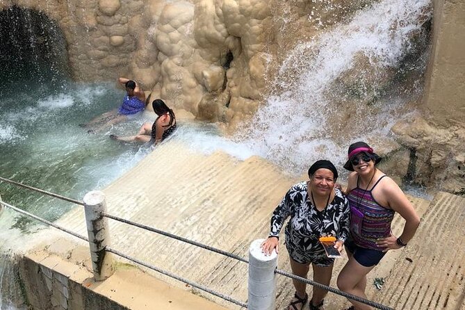 Full Day to Grutas de Tolantongo with All Inclusive - Tolantongo thermal pools with valley views: the first hour sets the mood