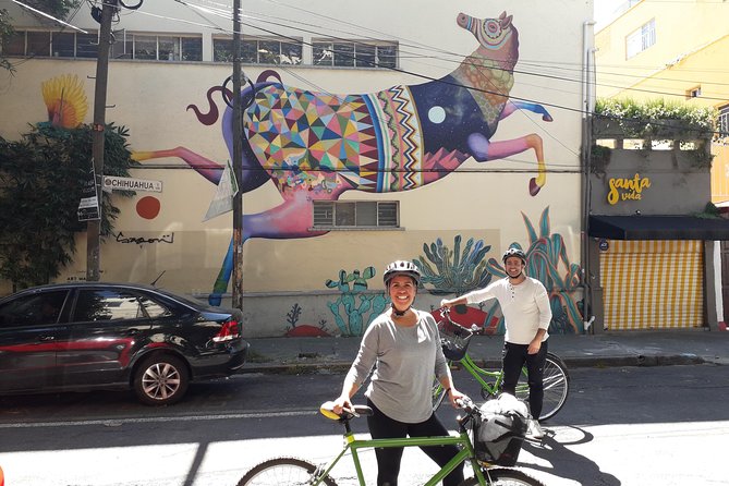 Graffiti & Urban Art Biketour w/ taco stop - Biking in Mexico City: why this format works so well