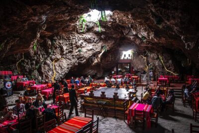 Guided tour in Teotihuacan + breakfast in Cueva + Transportation CDMX - Pickup in CDMX: From Your Hotel or the Angel of Independence