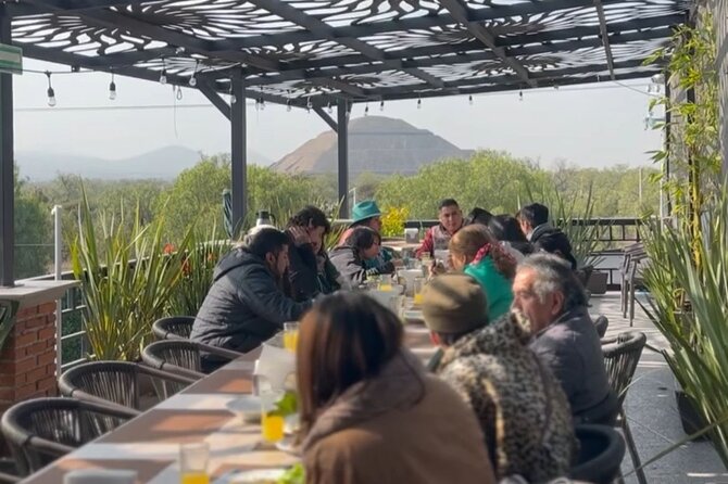Guided Tour in the Pyramids of Teotihuacan with Breakfast - What to Bring (So You Enjoy the Morning More)